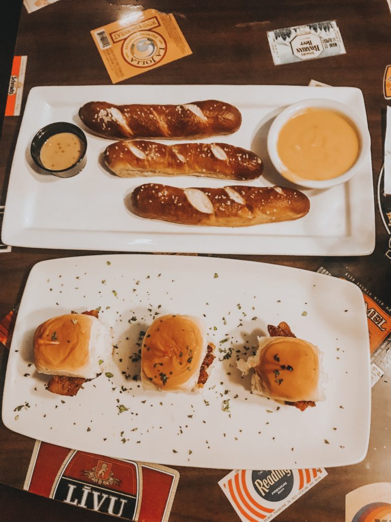 Mini cheeseburgers and pretzels from Solvang Brewing company